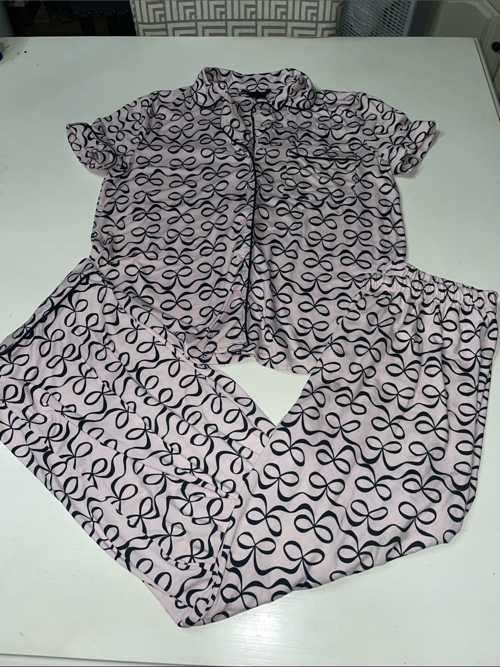 Kate Spade ribbons and bows 2 piece pajama set size small